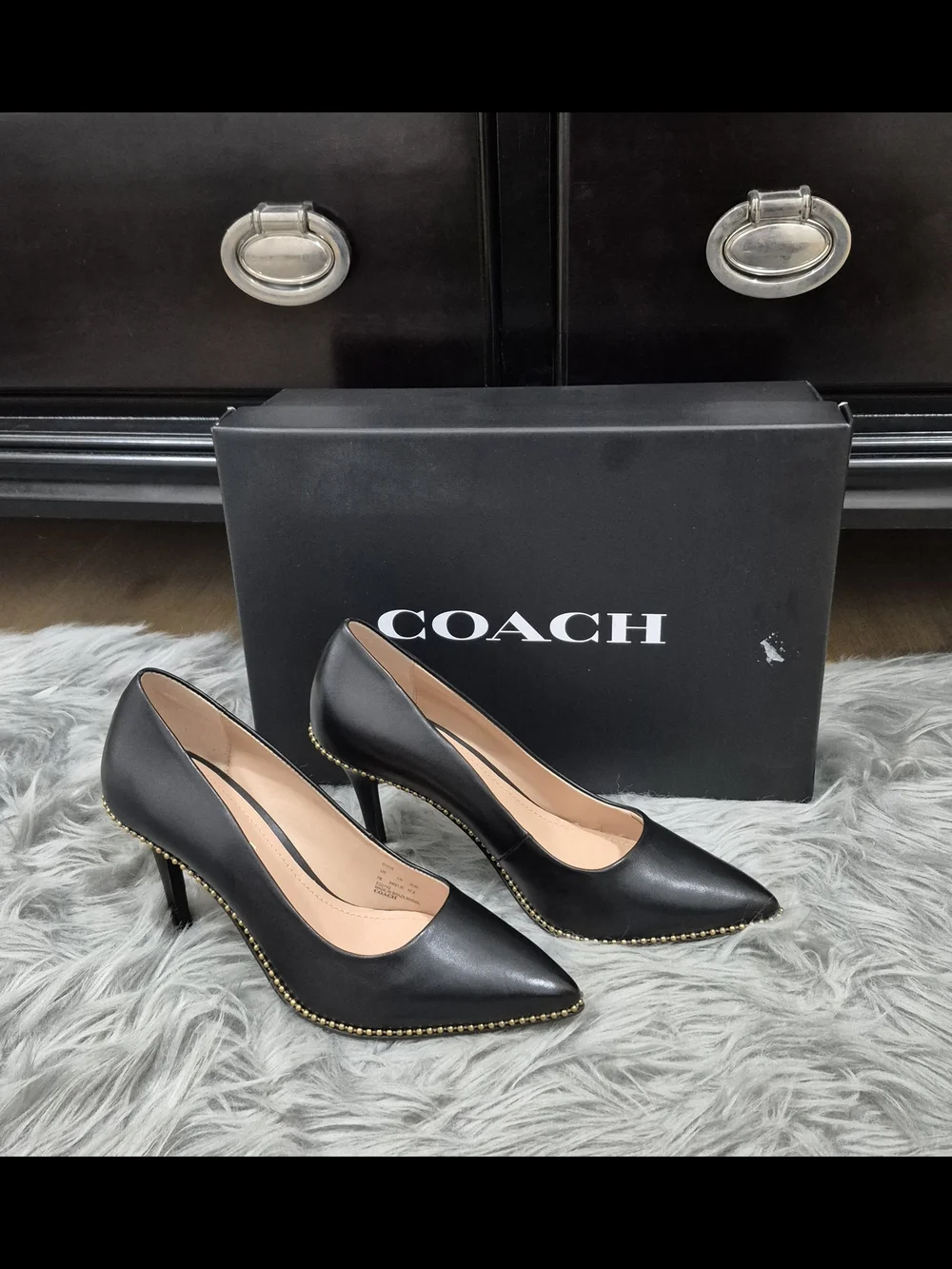 COACH Women's Waverly Leather Pump Pointed-Toe Stud-Trim Size 7B